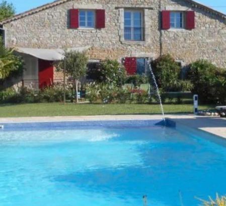 Saint-Jean-de-Maruejols-et-Avejan Bed & Breakfast | Le moulin de courlas