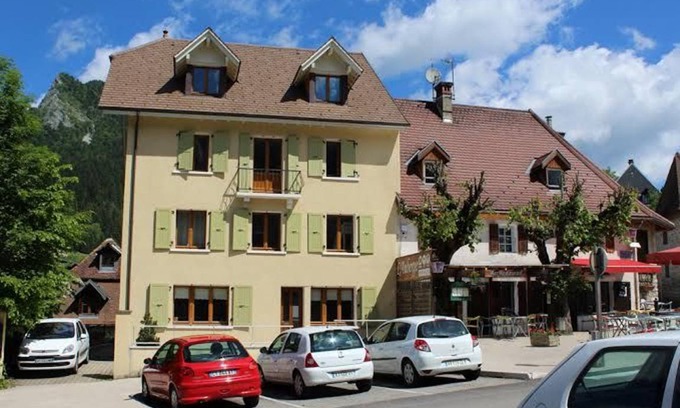 Saint-Pierre-de-Chartreuse Apartment | 80 m² Apartment ∙ 2 bedrooms ∙ 6 guests