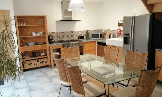 Sainte-Genevieve-les-Gasny House | 100 m² House ∙ 2 bedrooms ∙ 6 guests