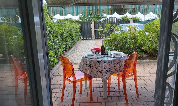 Massa House | Fra Mari, Monti, Castelli