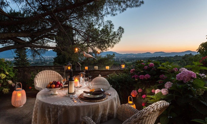 Capannori Villa | FRANTOIO a Romantic Farmhouse Apartment with Terrace and Views