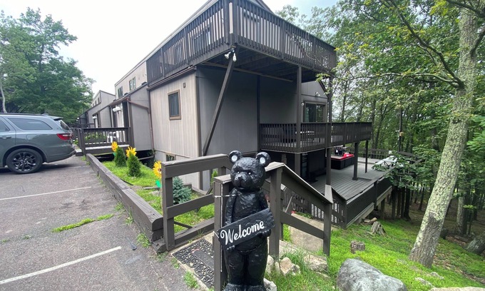 Village at Camelback House | FREE NIGHT Book 2 Nights & 3rd is Free🏖Promo doesn’t work on holidays & Winter!