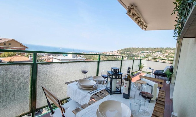 Roiano-Gretta-Barcola-Cologna-Scorcola Apartment | FREE PARKING -6 posti letto e Terrazzo vista mare