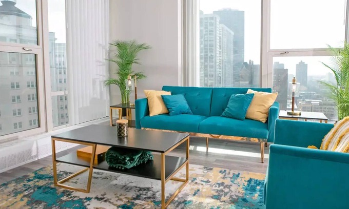 Edgewater Beach Apartment | FREE Parking Cozy 1BR Edgewater Great Skyline View