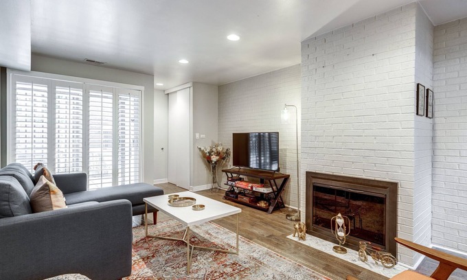 Old Town House | Free Parking! Designed for Work and Play - Perfect for Any Traveler with 2 Work Spaces and Old Town Charm by AllSet Turnover