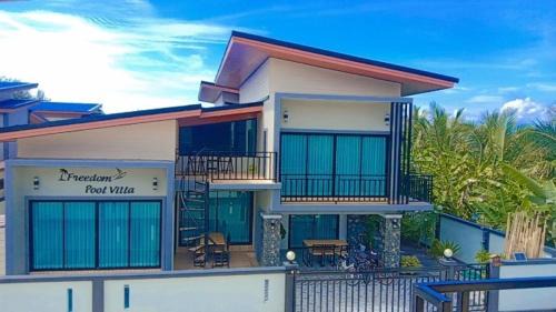 Sichon Villa | Freedom Pool Villa