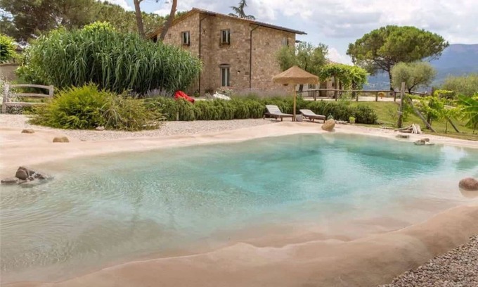 Montelovesco Villa | Fresh Oasis Villa with Private Deluxe Pool