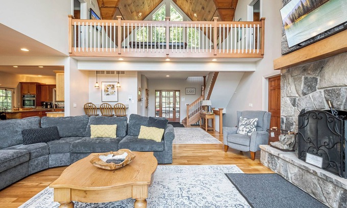 McHenry Cottage | Friday's Escape