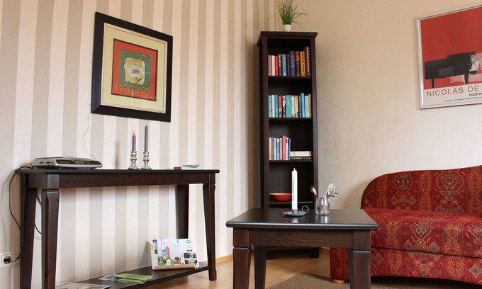 Hilders Apartment | friendly, bright apartment, modern furnishings