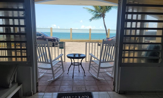 Playa Fortuna Apartment | Friends Seas the day ,Luquillo Vacation home