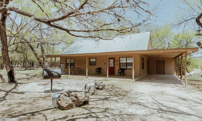 Sabinal Cabin | Frio Country Resort - Within walking distance to the Frio River!