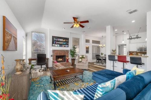 Frisco House | Frisco Escape Oasis Home w/Spa