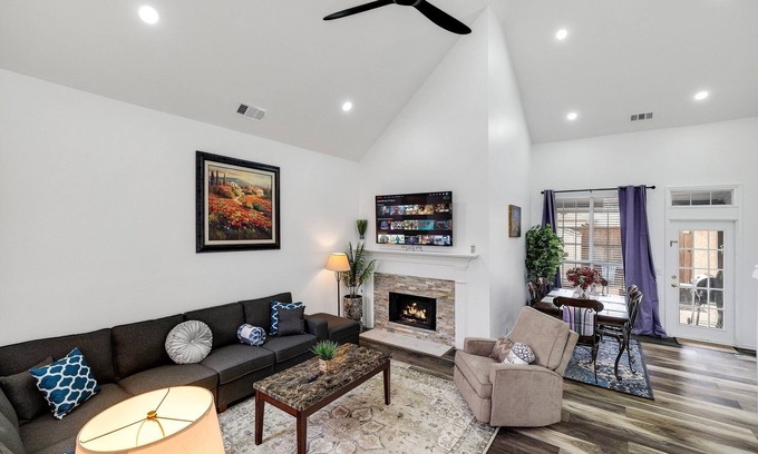 Frisco House | Frisco Resort Style Home with Spa