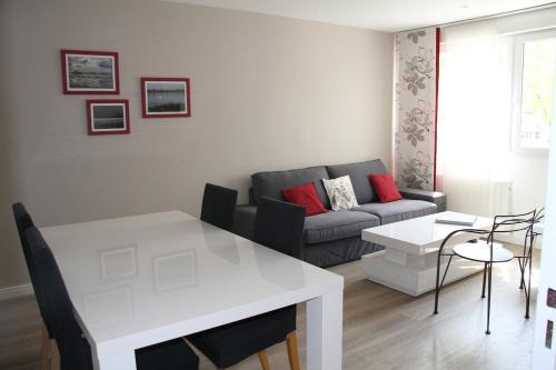 Vannes Apartment | Fromentin - Parking - calme - proche port
