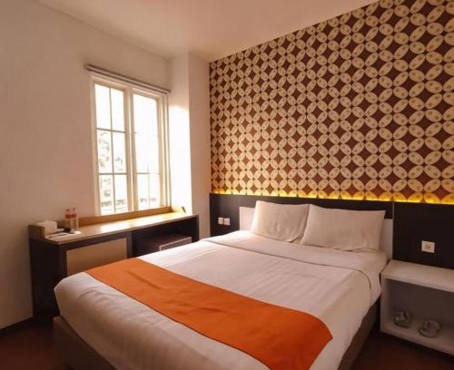 West Semarang Hotel | Front One Boutique Tugu Muda Semarang