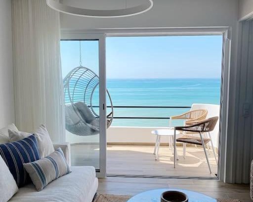 Calicos Apartment | Front Sea Apartment Albufeira