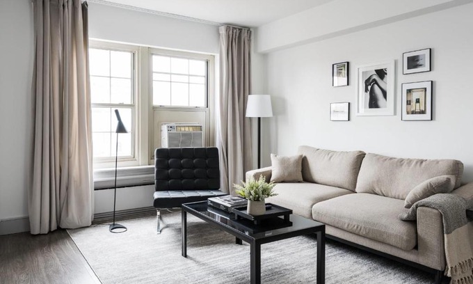Central West End Apartment | FRONTDESK Sleek 1 BR Apt near the STL Zoo