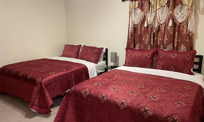 Lawton House | Ft. Sill-5miles,8-Guests, 5-QBED, 2-FBA, Pet Welcome!