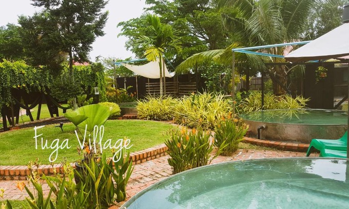 Sungai Baru Tengah Ski Chalet | Fuga Village BeachGetaway