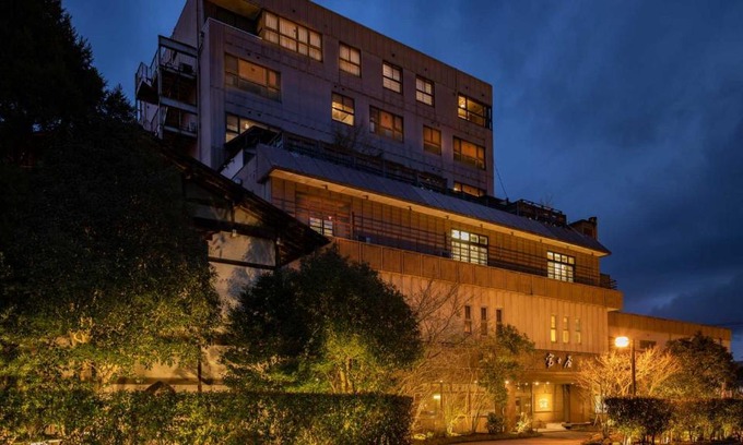 Kaga Hotel | Fujiya