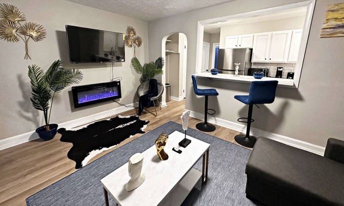 Potomac West Apartment | Full Cozy Apt/Full Condo/Self check in