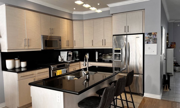 Whitby House | Full Home in Whitby - Steps to the Lake and walking distance to the GO Train