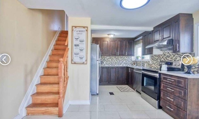Durham Region House | Full House with Big Garden for Rent- Pets Welcome