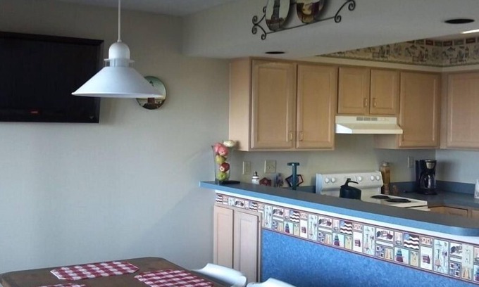 Port Clinton Condo | Full Lake view and gorgeous sunsets over the beach