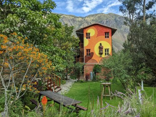 Ollantaytambo House | Full Moon Eco Lodge