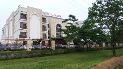 Owerri Cabin | Full Moon Hotel - Penthouse