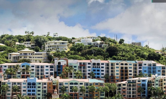 Estate Bakkero Resort | FULL RESORT ACCESS. Luxury Marriott Resort Oceanfront, Two Bedroom Suites!