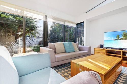 Suffolk Park House | Fuller Holidays - Beachfront Tranquility, Beachfront Suffolk Park