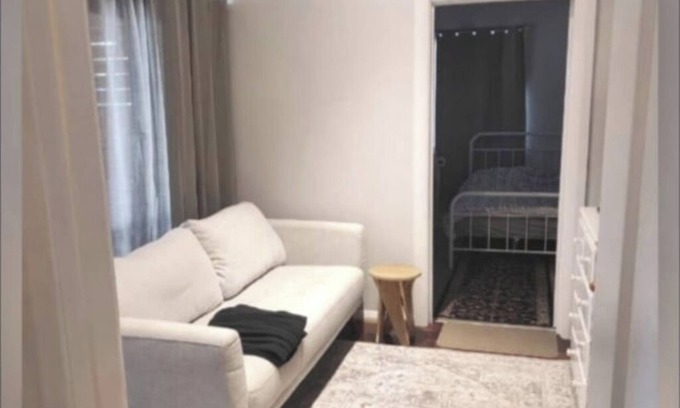 Clarence Gardens House | Fully equipped 1br maisonnette home