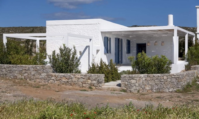 Avlemonas House | Fully Equipped Renovated House By The Sea