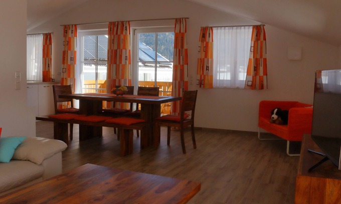 Inzell Condo | Fully equipped, spacious vacation apartment with mountain views;