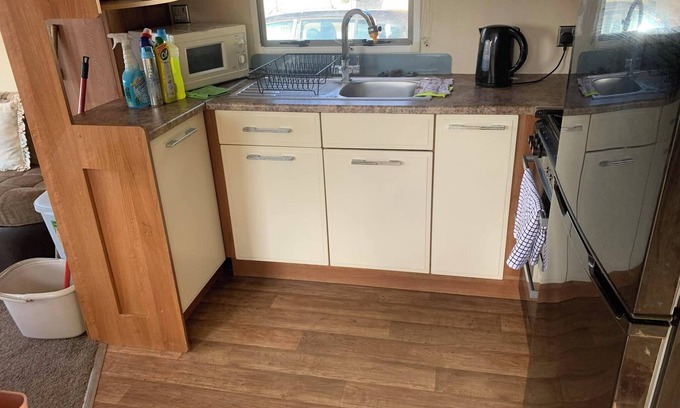 Letham Grange House | Fully equipped static Caravan on two center park
