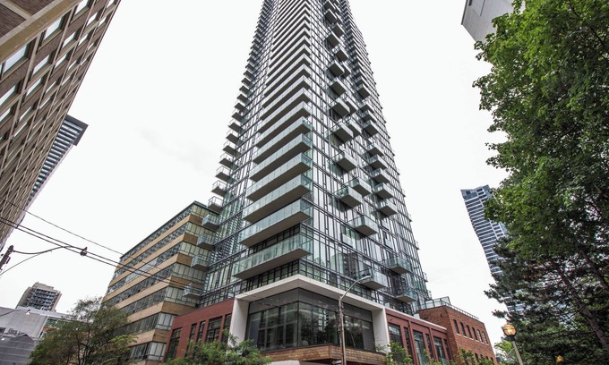 Church and Wellesley Apartment | Fully Furnished All Inclusive Executive Super Bright & Spacious Corner Suite