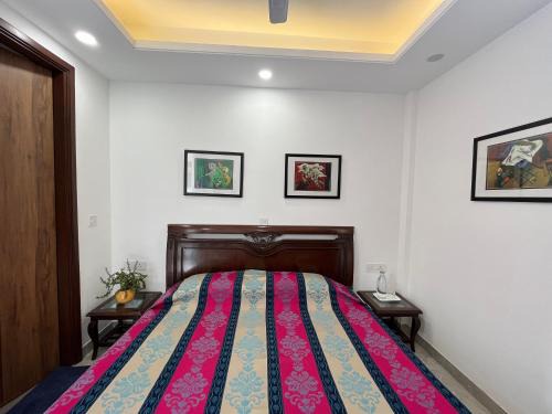 New Delhi Bed & Breakfast | Fully Furnished Comfortable Rooms in Hauz Khas - Woodpecker Apartments