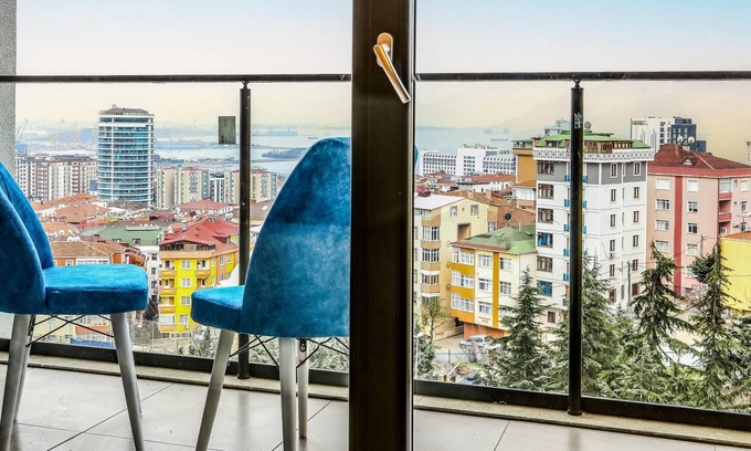 Kaynarca Apartment | Fully Furnished Residence with Security in Pendik