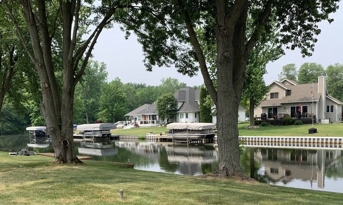 Bradley Cottage | Fully remodeled 3 bed, 2 bath on Gun Lake. Sleeps 9!