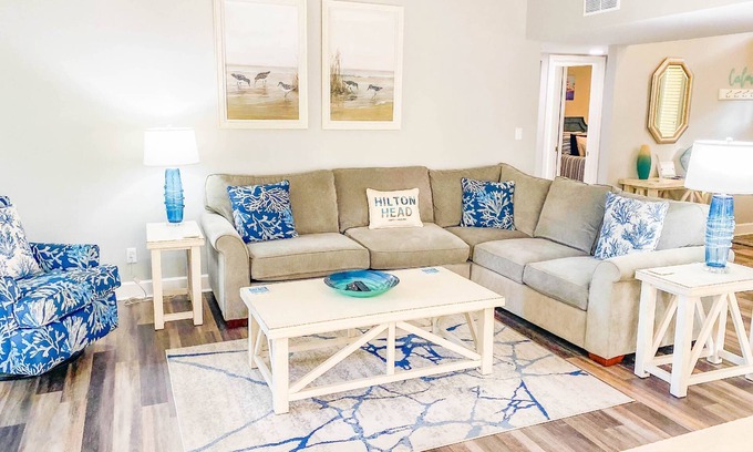 Sea Pines House | Fully Updated, End Unit Villa between Beach Club & Harbour Town w/Community Pool & Tennis Courts