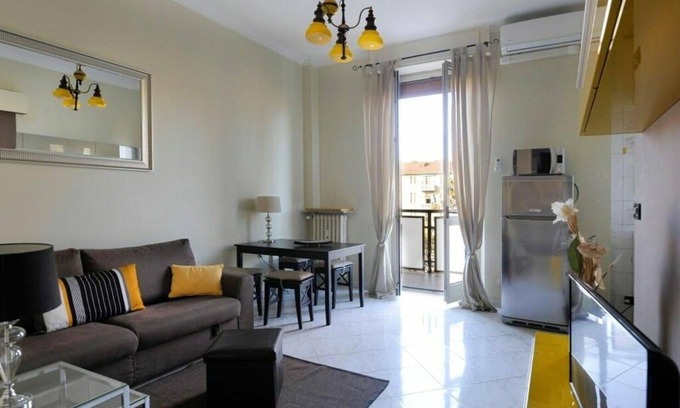 Segnano Apartment | Fulvio Testis, Modern 1 Br Apartment With Balcony By Halldis