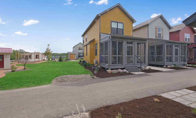 Ottawa House | Fun In The Sun - 3 Bedroom, 3.5 Bath