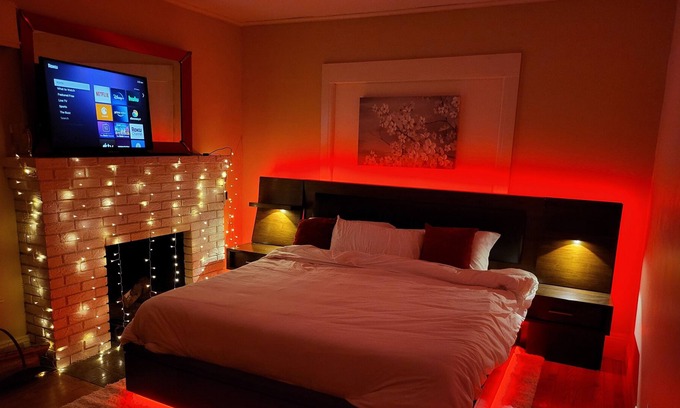 Eastside House | Fun! Most bed space in Syracuse/Rochester/Buffalo