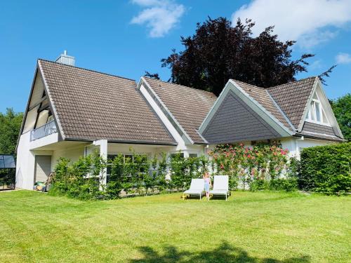 Sereetz Apartment | FUNCKyHOME Apartments