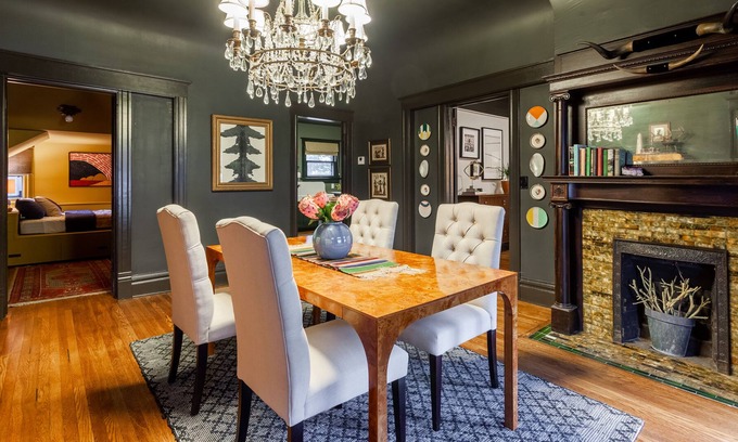 Shawnee Heights House | Funky Apartment & Bunk Room - Close to Everything KC