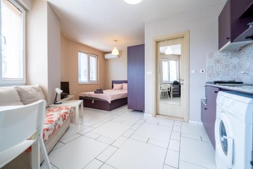 Studentski Grad Apartment | Funky apartment in Studentski Grad