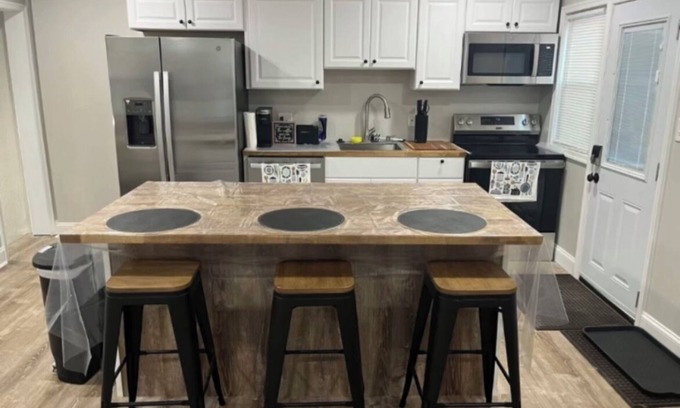 Baltimore Apartment | Furnished 2 Rm AptnHillen Rd, ColdSpring Ln, & Morgan State University Area