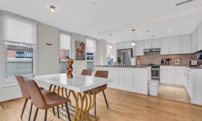 Penn Quarter Apartment | Furnished 2BR Apartment in Penn Quarter, DC by RedAwning