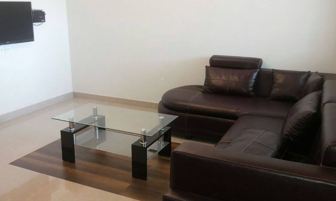 Kozhikode Apartment | Furnished A/C Deluxe apartment in Hilite City